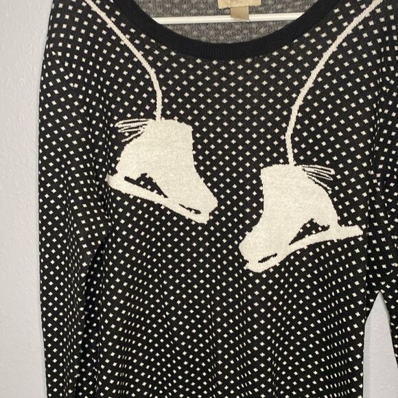 Loft Outlet Ice Skates Black and White Polka Dots Sweater Size XL - Picture 2 of 9